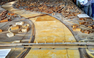Illustration for article titled Enormous Scale Models of Cities are Mind-Blowing and Gorgeous